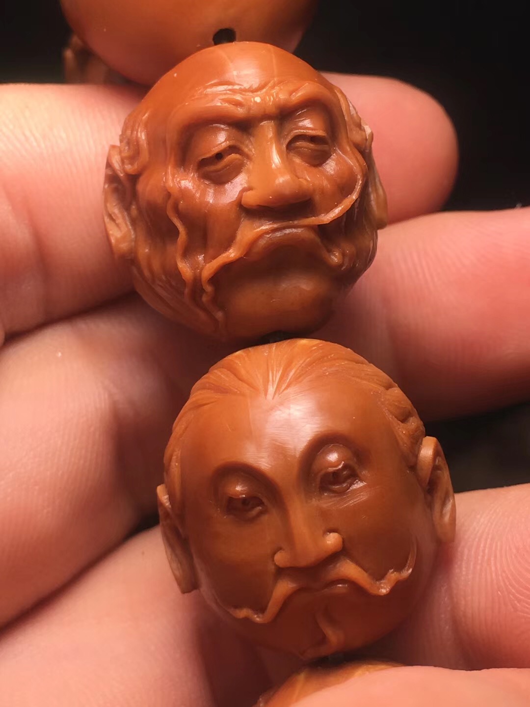 橄榄核玉化需要多少时间才能盘玩,橄榄核怎么盘玩才能玉化得快