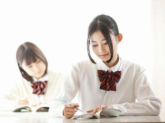 学好高中英语必须掌握哪些语法,高中英语应该怎么学才能提高得快