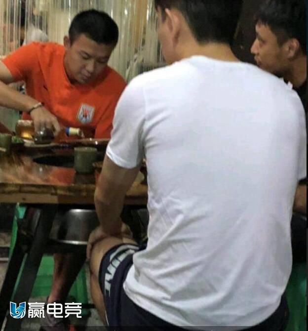 中超足球队员白斩鸡,中超白斩鸡视频