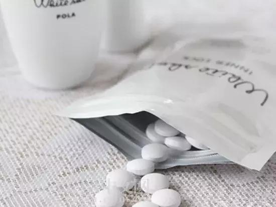 我有100瓶美白精华,但是还没有一瓶能解决body的黑