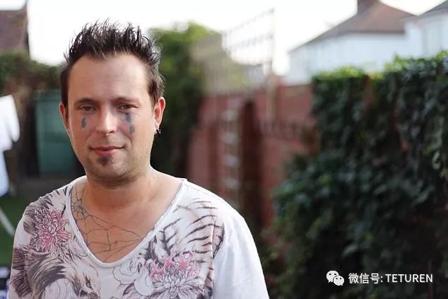 喝醉酒可以纹身吗,喝醉纹身的感受