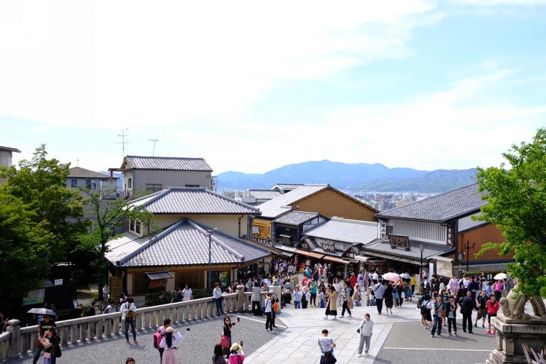 一个自称高达迷的媳妇迷拎包客的日本蜜月之行，幸福满满~