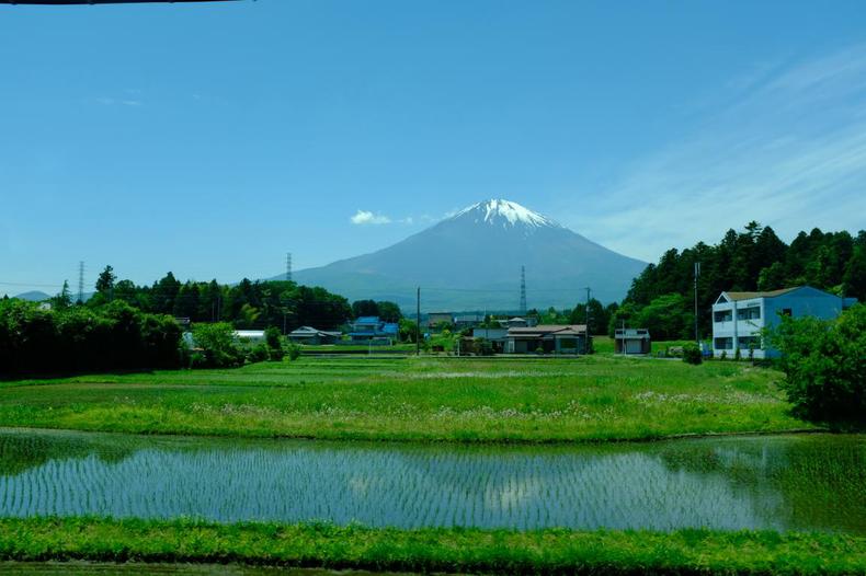 一个自称高达迷的媳妇迷拎包客的日本蜜月之行，幸福满满~