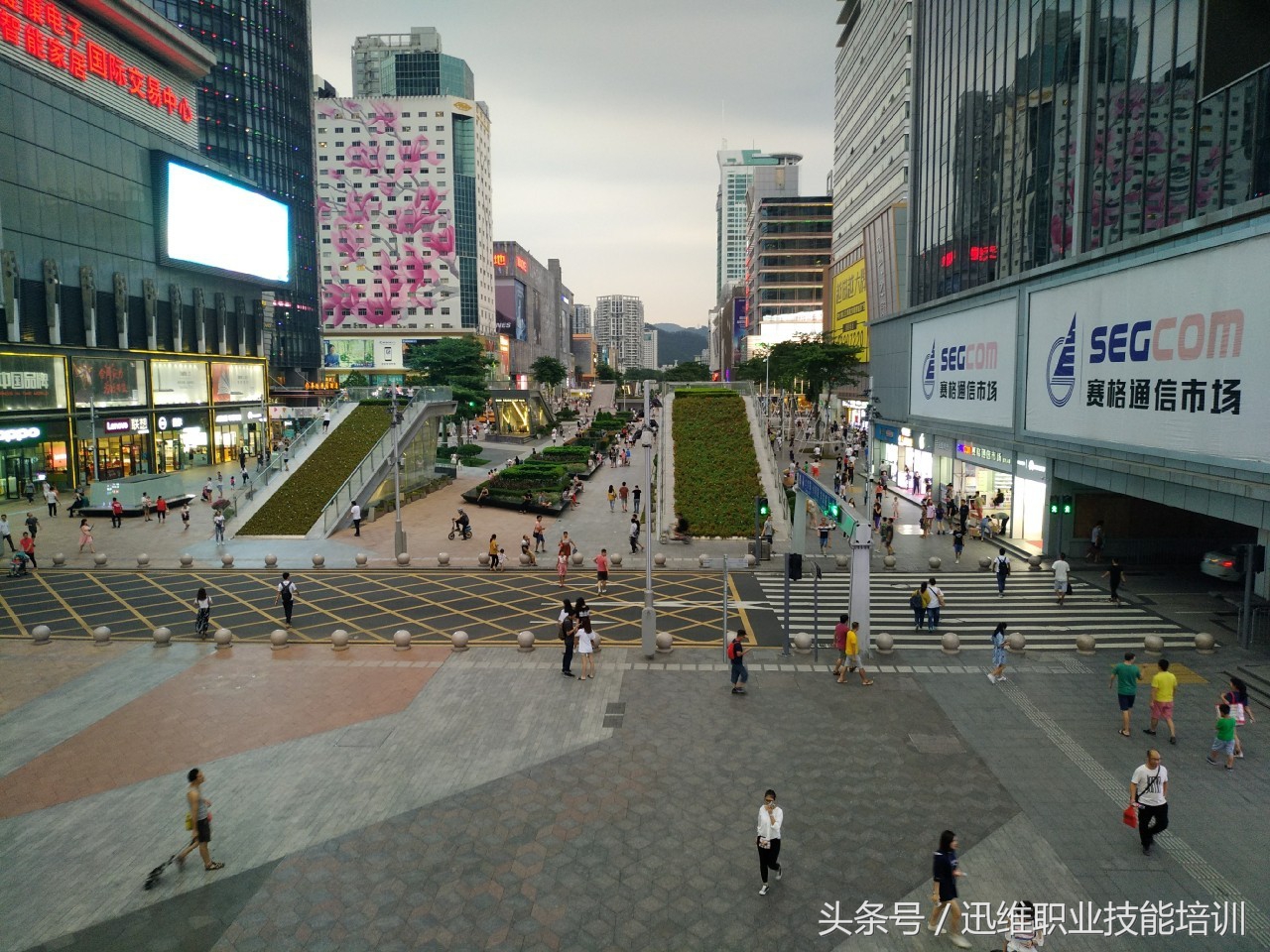 华强北iphone13promax二手,深圳华强北手机市场水有多深