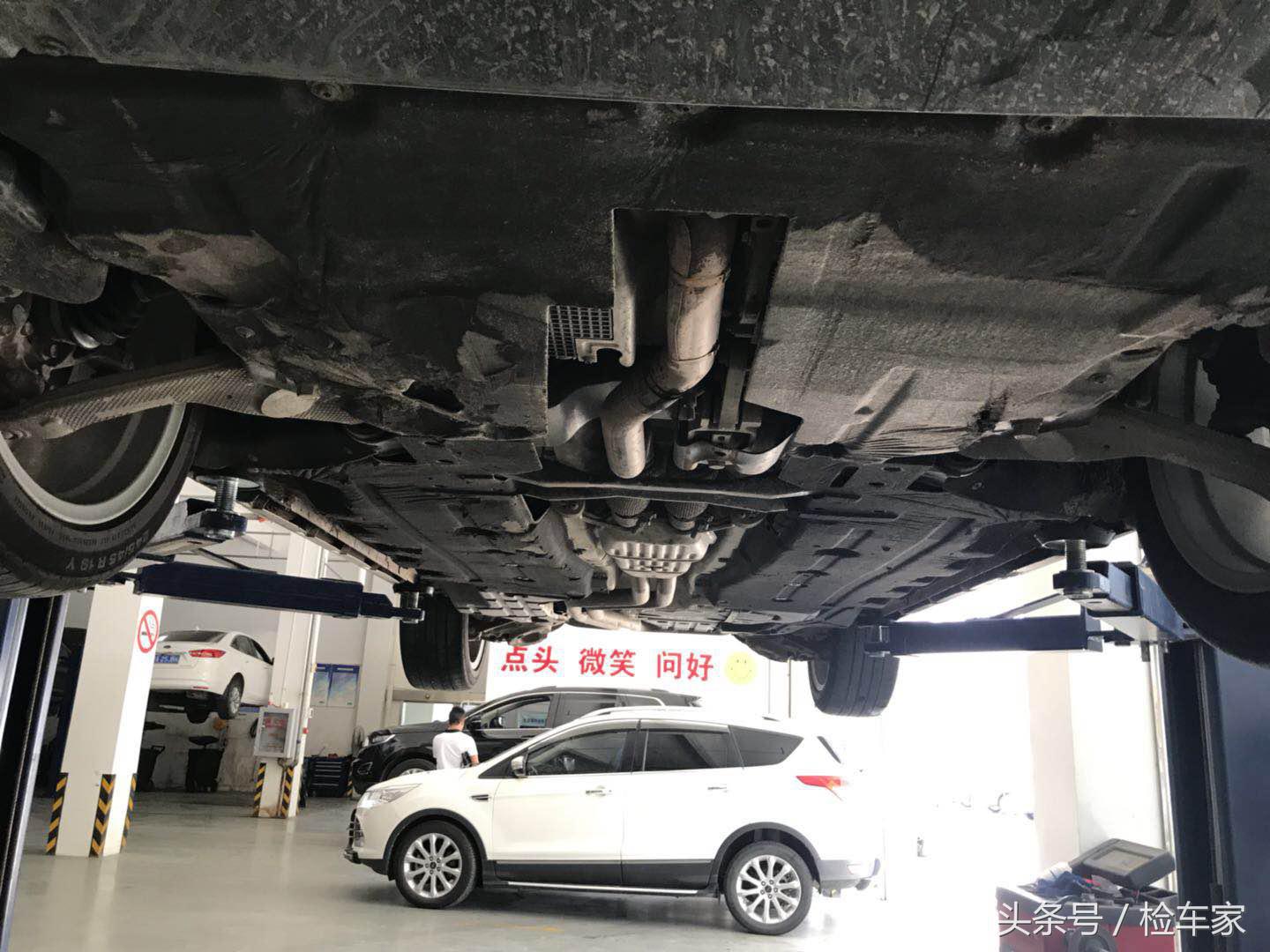 福特金牛座与林肯大陆底盘对比,福特金牛座和a6哪个底盘质感好