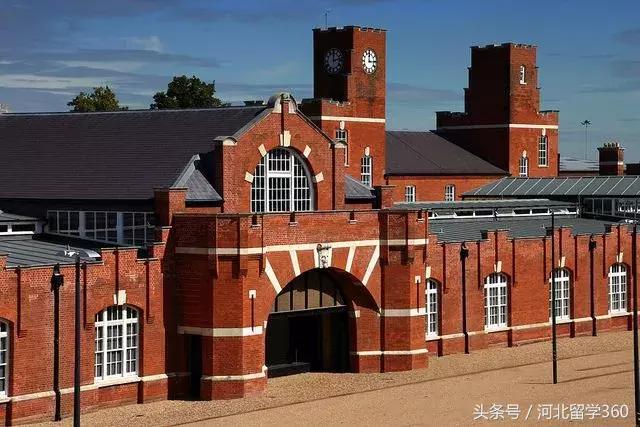 英国肯特大学,英国肯特大学商学院