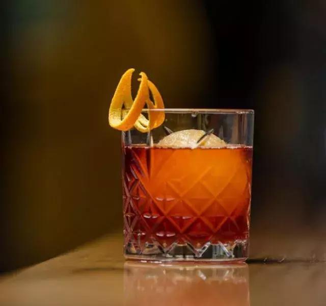 教你调制10款经典意式鸡尾酒,简单调制好喝的鸡尾酒推荐