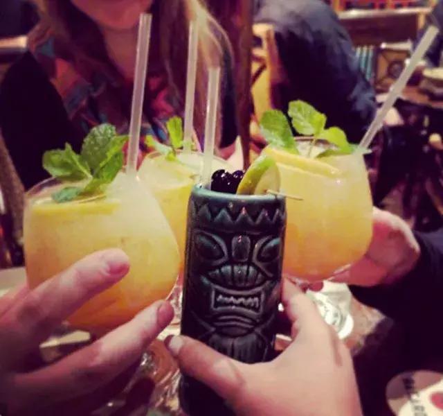 教你调制10款经典意式鸡尾酒,简单调制好喝的鸡尾酒推荐