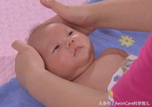 新生儿睡眠昼夜颠倒，教你3种应对方法