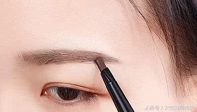 学生党100元就能搞定的平价彩妆,贫民窟少女100元以内好物