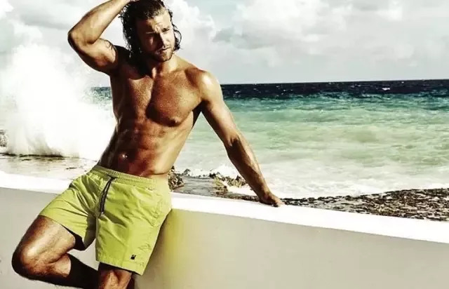 ins风格拍照姿势,推荐ins风拍照姿势