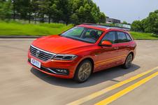 最新款大众朗逸两厢版试驾视频,全新大众朗逸两厢版试驾视频