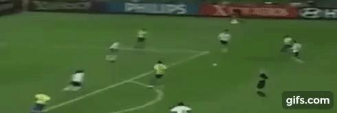 大罗小罗里瓦尔多为什么叫3r,罗纳尔多里瓦尔多2002决赛