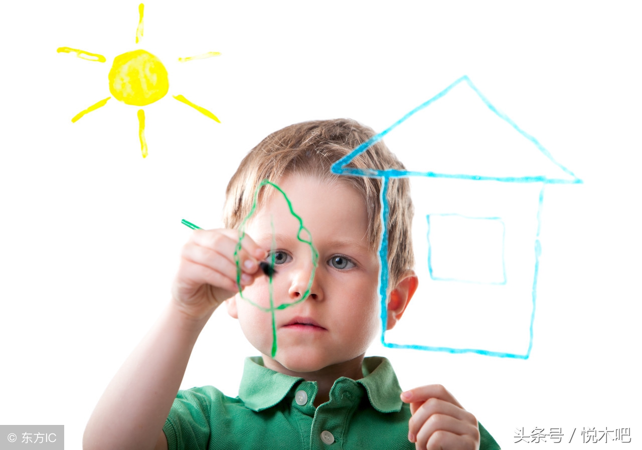 宝宝去幼儿园又哭又闹,幼儿园新生入园哭闹解决方法