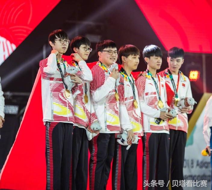 ig不敌rngrookie泪洒现场,国外网友热议rng击败sgb