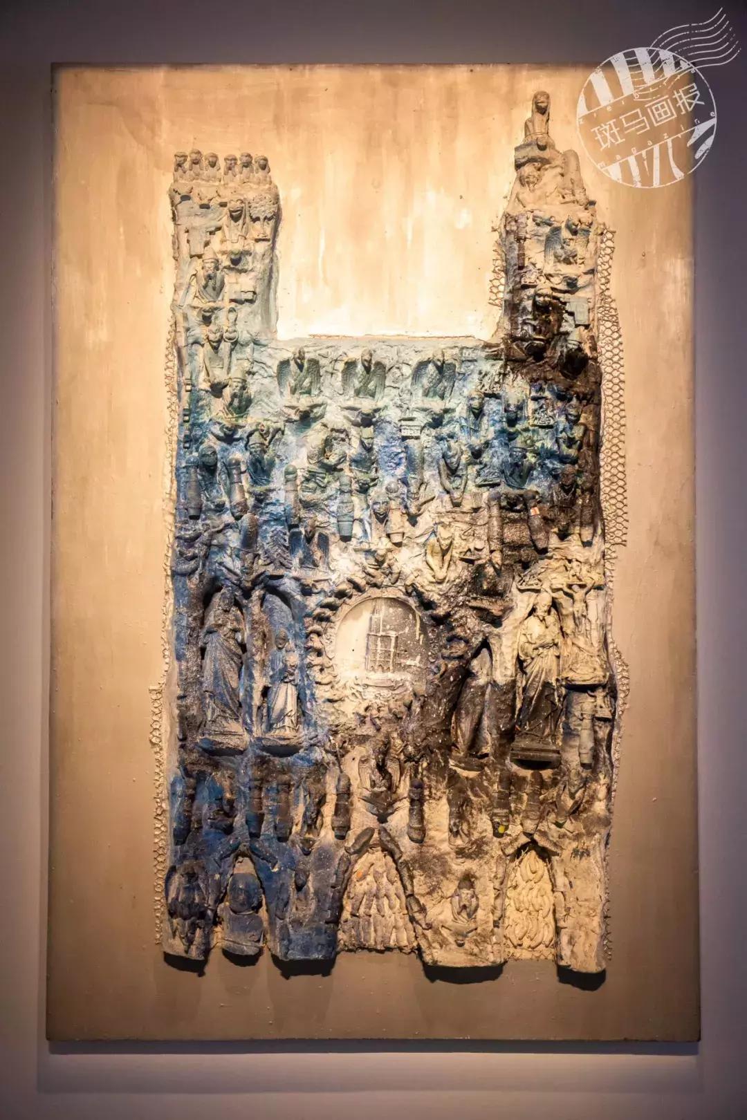 亚洲首展！开枪射画肉上绣花……这场叫“她”的展览，见识女性的力量