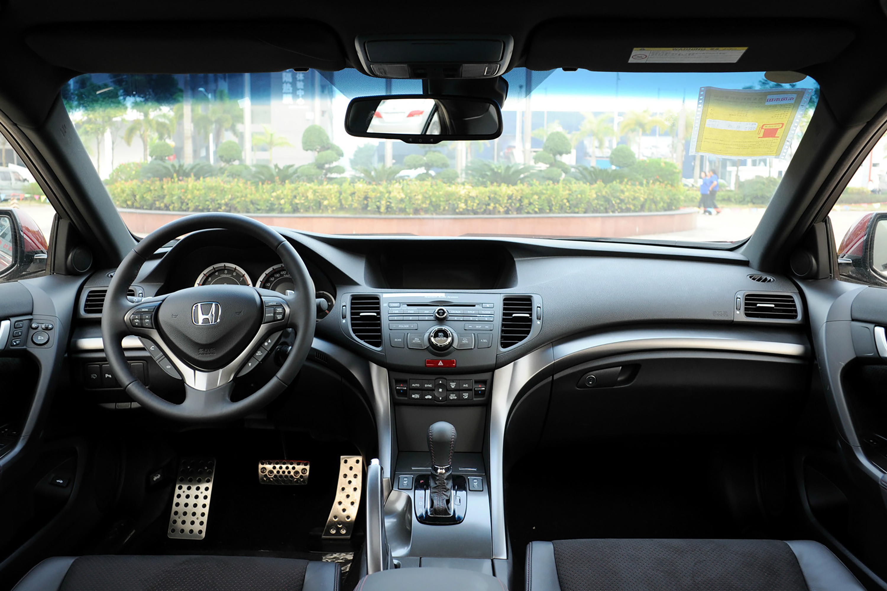 二手思铂睿和皇冠哪个更值得买,17年思铂睿2.0二手多少钱