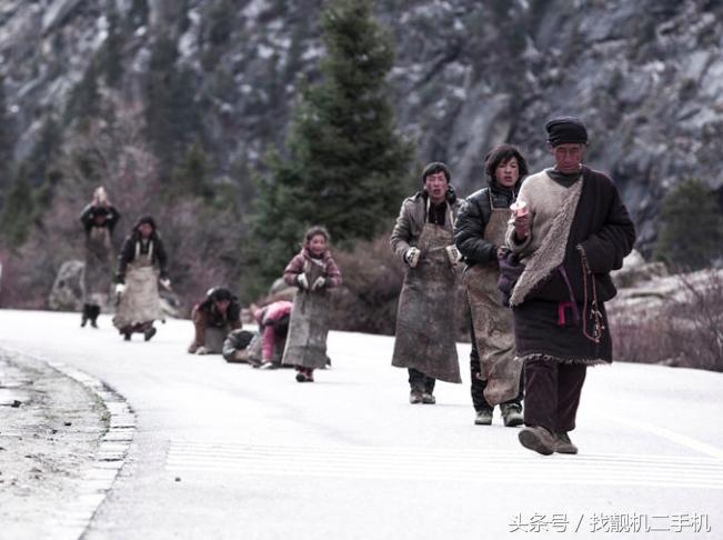 中国有一座山峰其实是金字塔,中国山上金字塔