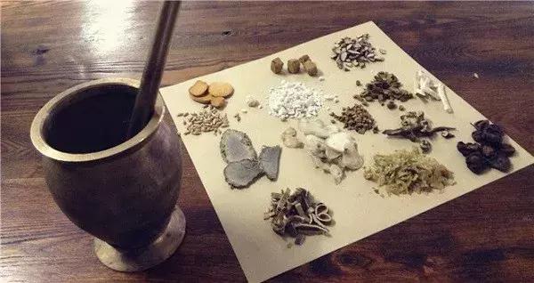 一个懂得中医的年轻人，在厦门开了家好吃的中医酒店