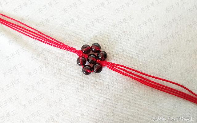 本命年编织红绳腰链,现在流行带红绳腰链本命年