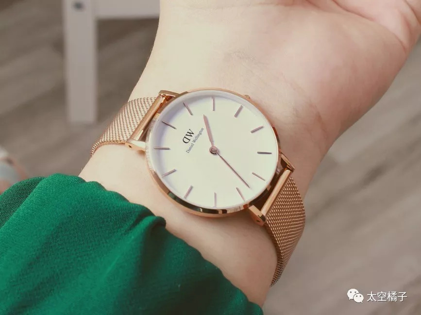 直男在送礼前都做了哪些努力,送人礼物是个技术活