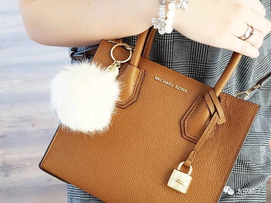 送礼物真的是一门学问,直男在送礼前都做了哪些努力