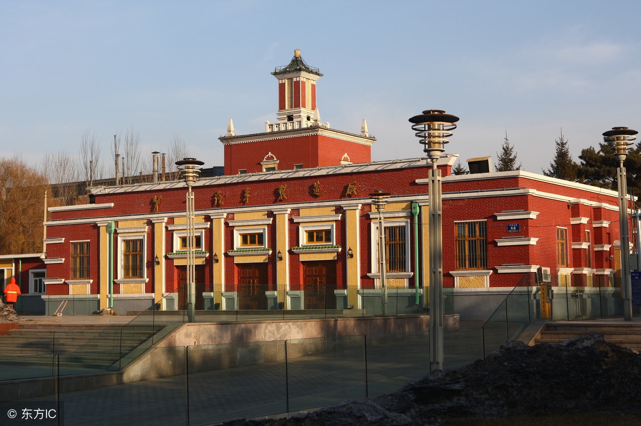 13年迈腾1.8t豪华版现在值得买吗,17年迈腾1.8t豪华版二手车多少钱