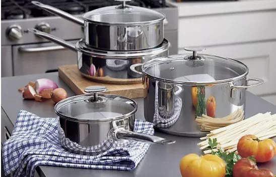 400-500元油烟机哪个好啊,先看评测300块和6000油烟机大pk