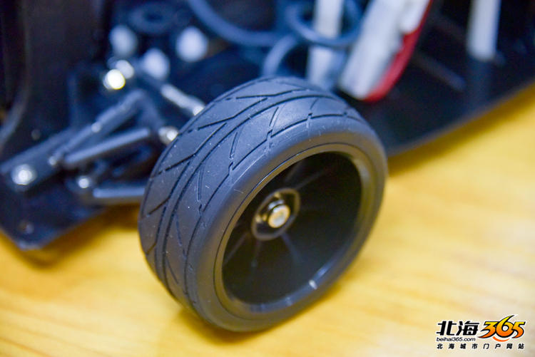 自制智能无人驾驶车,无人车远程操控制作