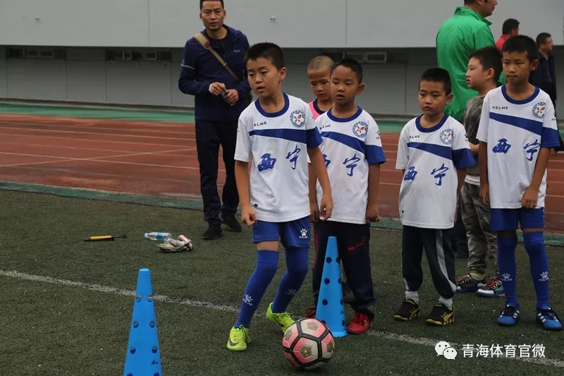 2002国家队张恩华,中国足球运动员张恩华