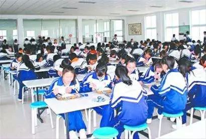 好消息！黄金周火车票明起开卖、这些家庭租房有补贴、驾驶证省内异地申领，还有超多假期！