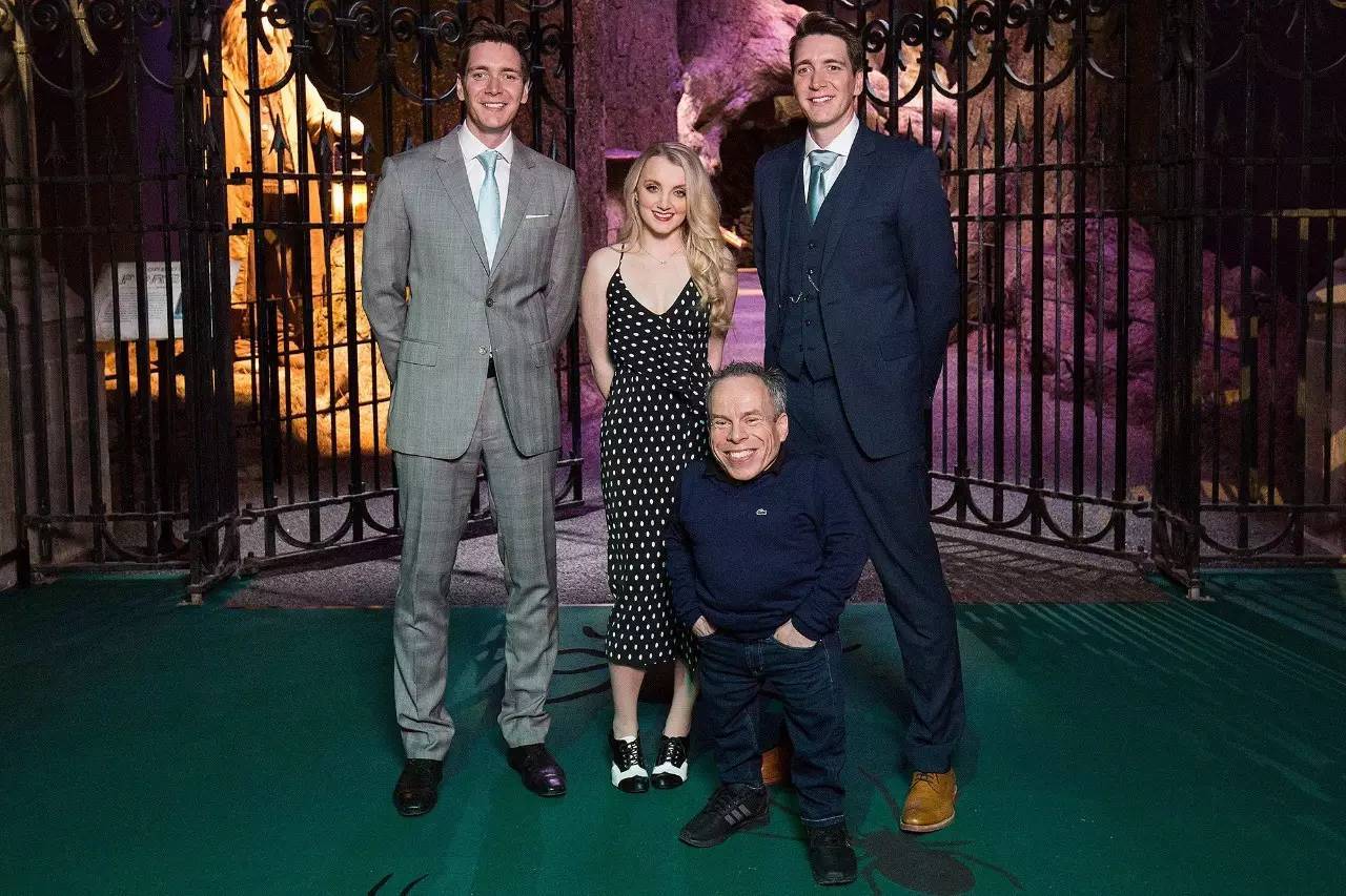 哈利波特的演员现在怎么样了,哈利波特的演员们都拿走了什么