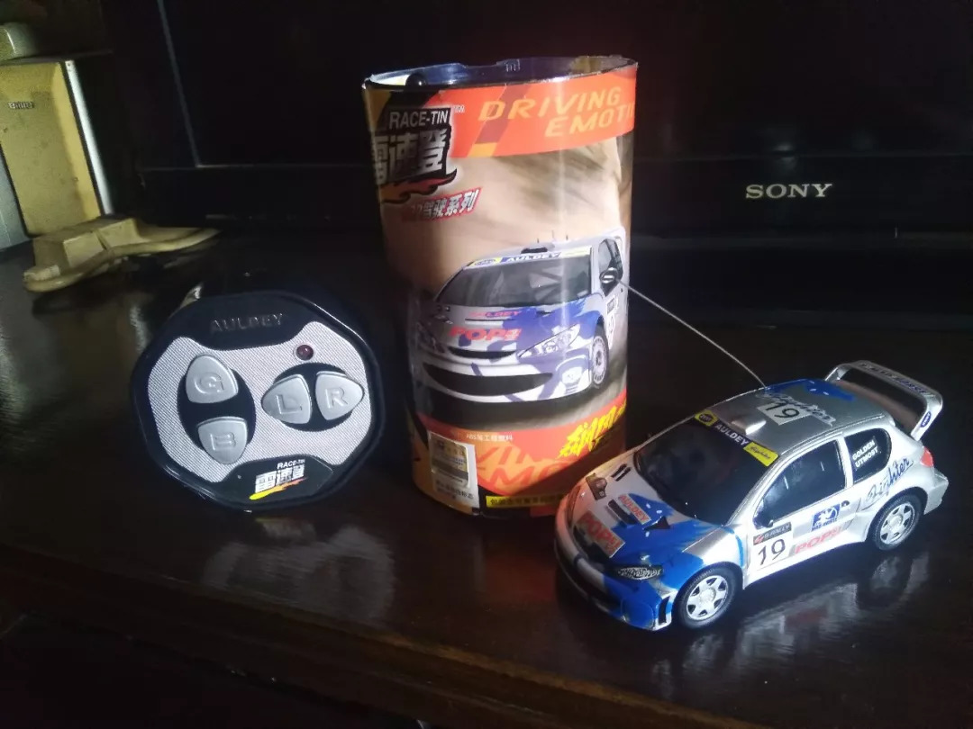 奥迪双钻童年回忆,儿时奥迪双钻四驱车