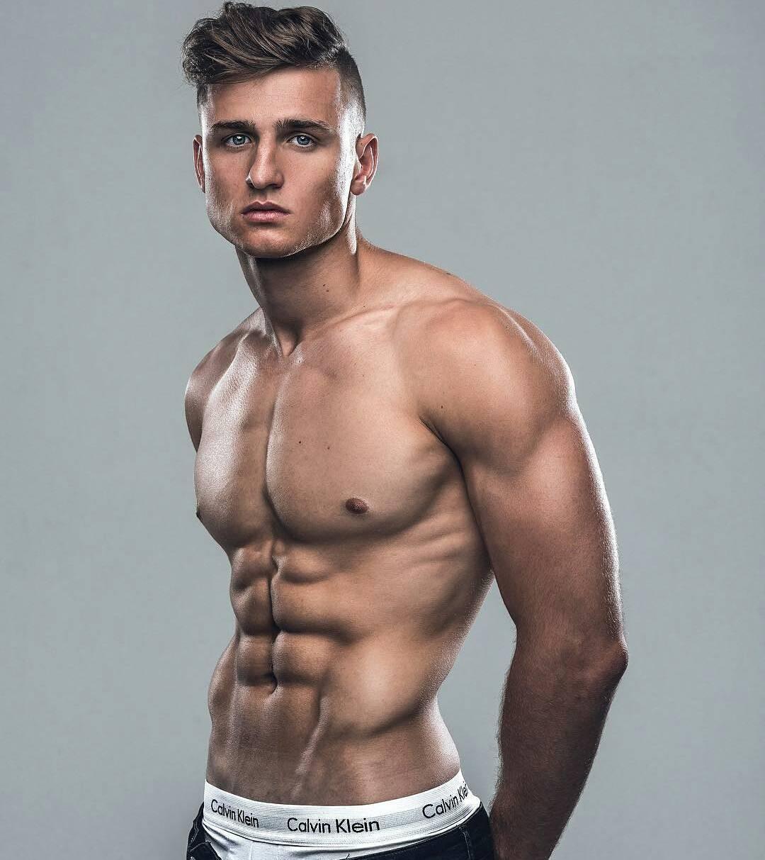 几天不练为什么臂围增加了,明明天天在练却越跑越慢