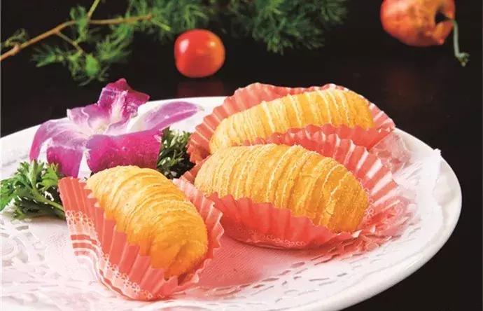 郑州曼哈顿哪个地方适合约会,秋天约会去郑州哪里比较好