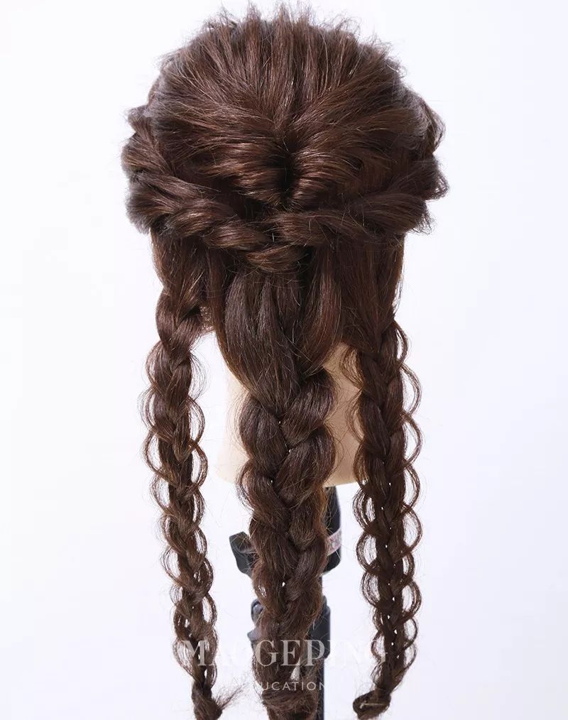 女童8-9岁中短发怎么扎简单又漂亮,30岁短发怎么扎好看又简单漂亮