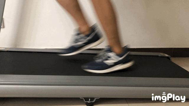 亿健精灵elf智能跑步机视频,亿健air跑步机测评