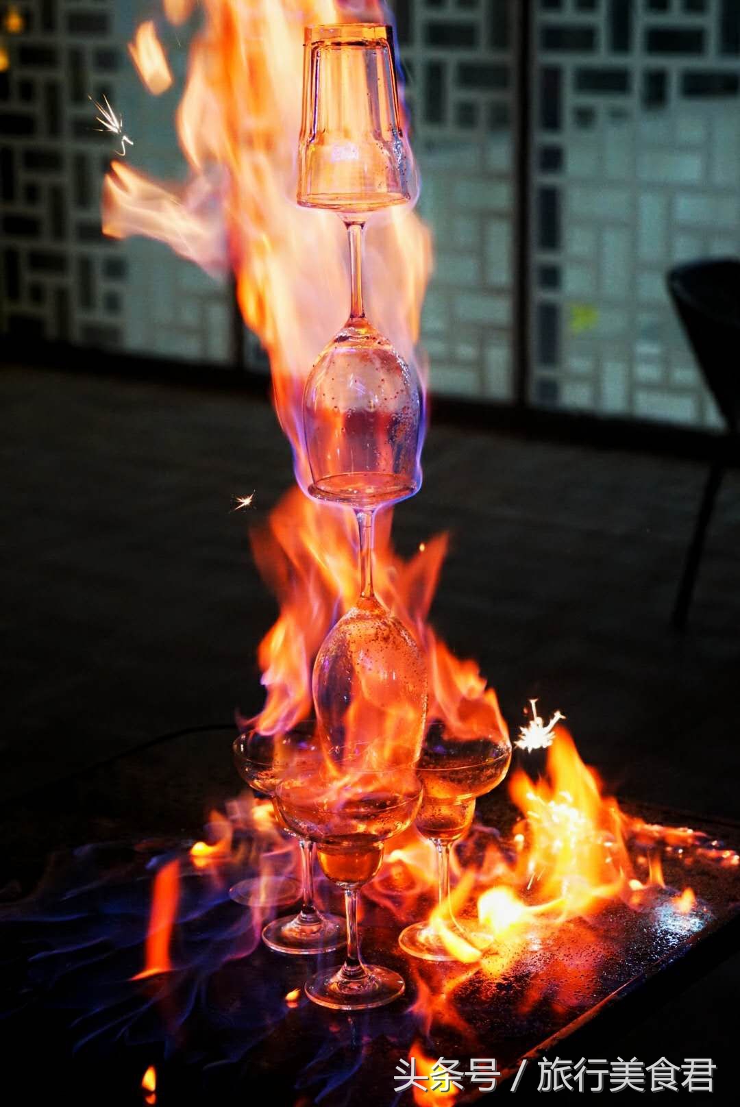 又一家网红打卡酒吧,西安第一家主题酒吧