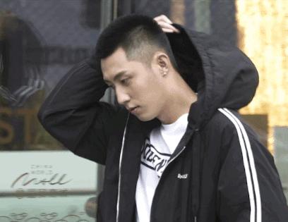 黄景瑜为什么那么迷人,网友怎么评价黄景瑜