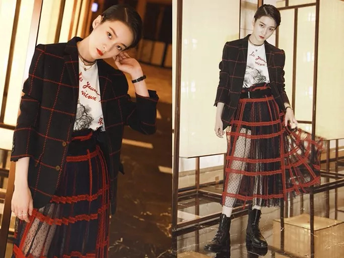 马思纯穿红格装潮味十足气质清新,秦岚当打之年穿搭