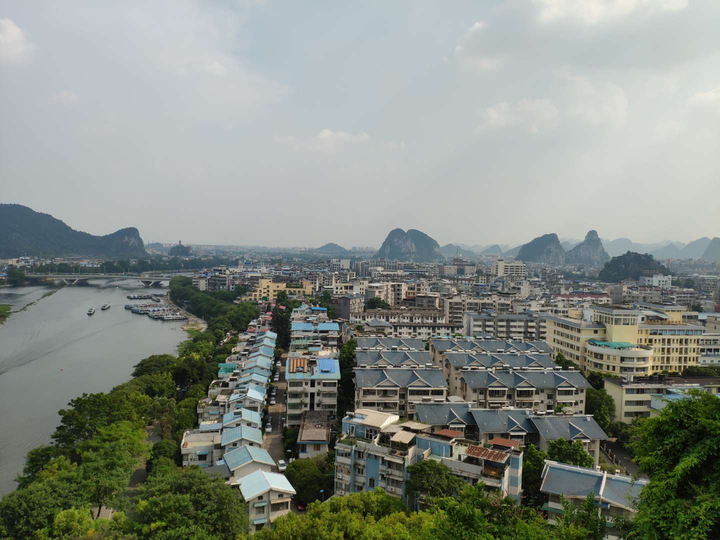 语文课本上的象鼻山,象鼻山语文课本