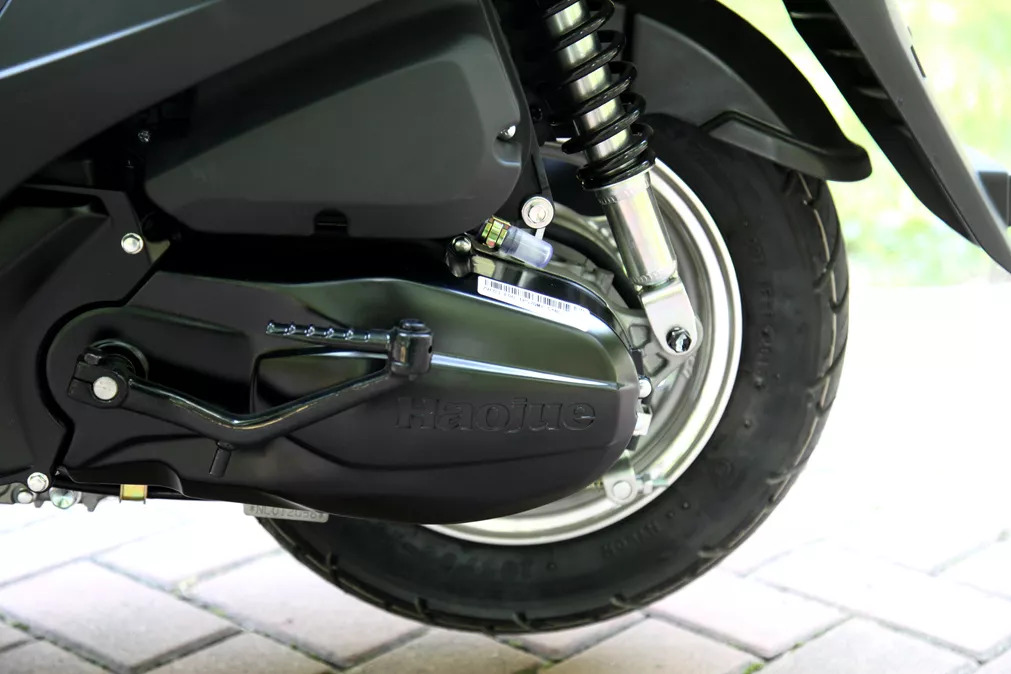 豪爵vh125s珍珠白,豪爵vh125性能怎样