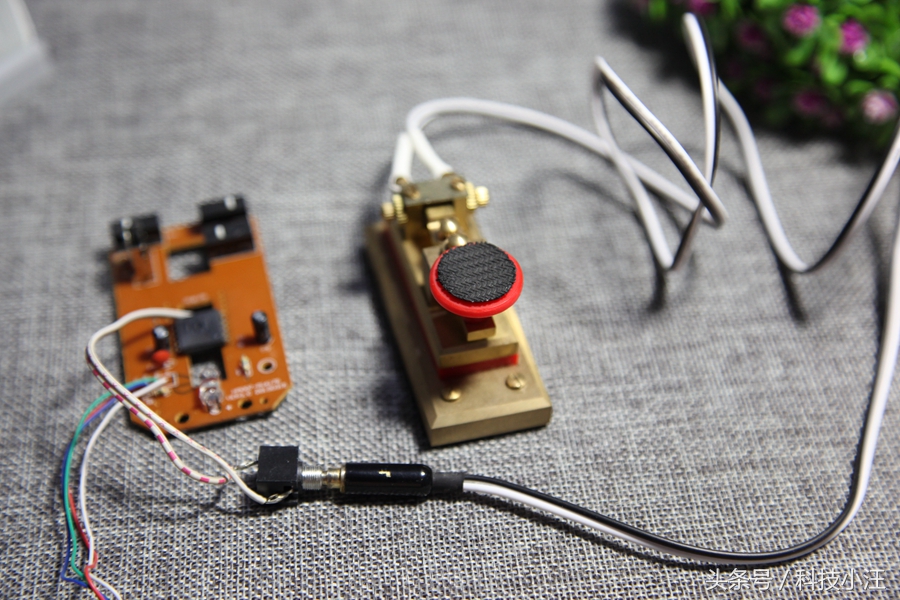 如何使用鼠标改造莫尔斯电码*习器练**,在电脑上实现发报练习