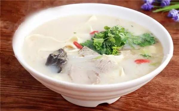 临沂美食四人餐,带你吃遍临沂美食