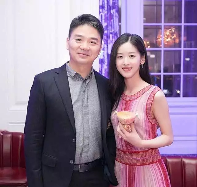 如何评价章泽天的,章泽天到底有多清醒