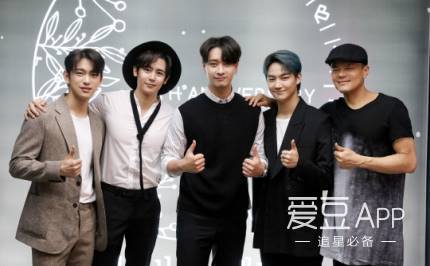 2pm新闻视频,2pm尼坤的新浪微博