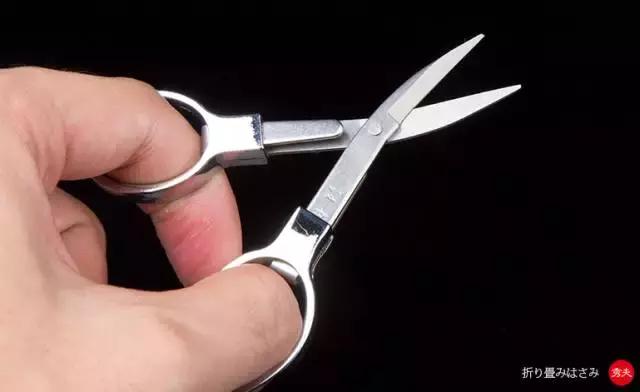 鱼钩上怎么绑蚯蚓不脱钩,绕指绑钩容易脱钩