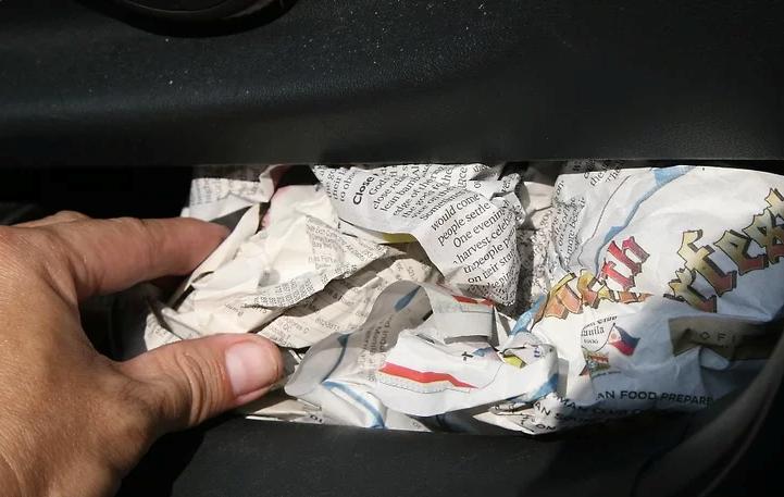 汽车如何防霉除异味,汽车异味怎么保养清洗