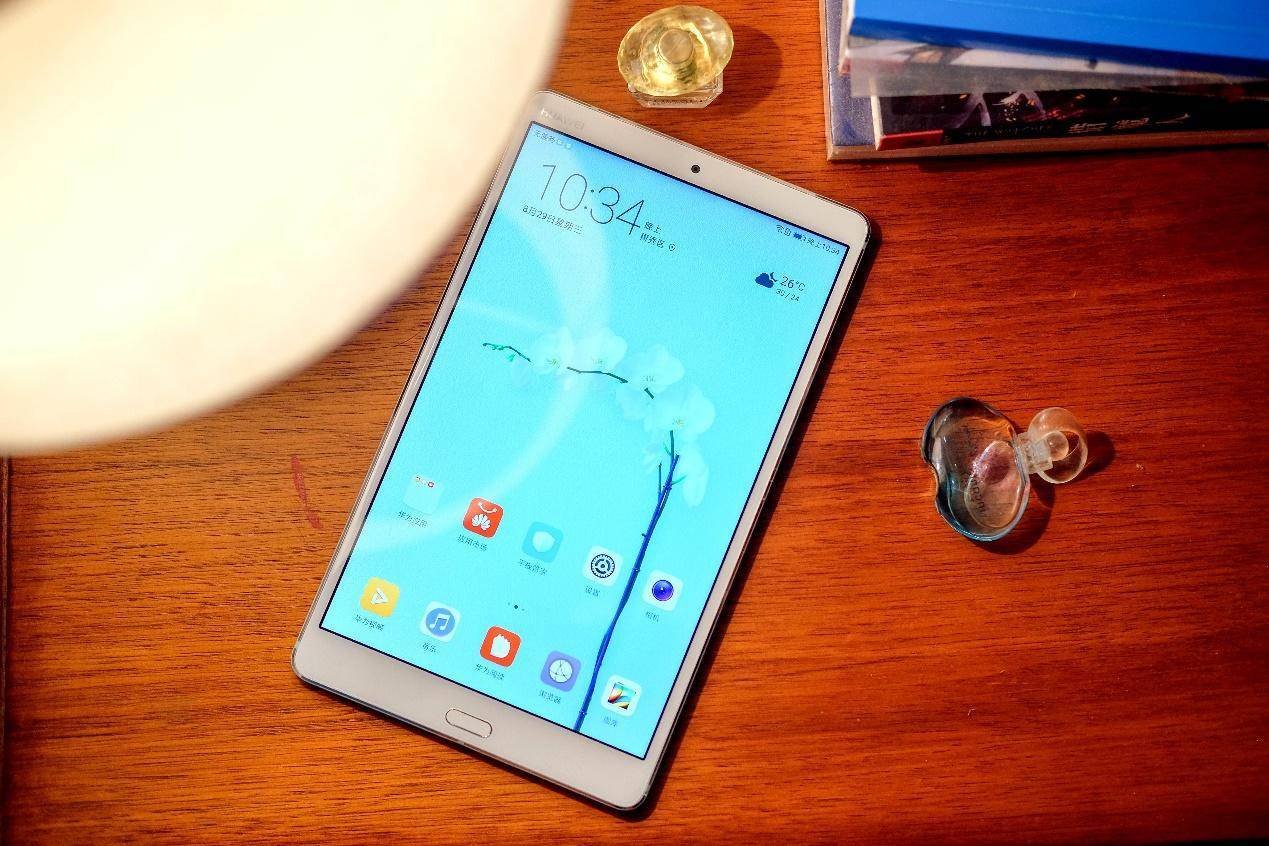 华为平板m5青春版体验视频,华为m5平板青釉版价格