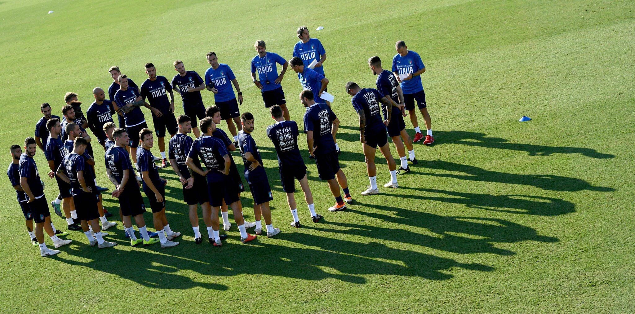 首战从巴黎开始,波兰翼骑兵首战